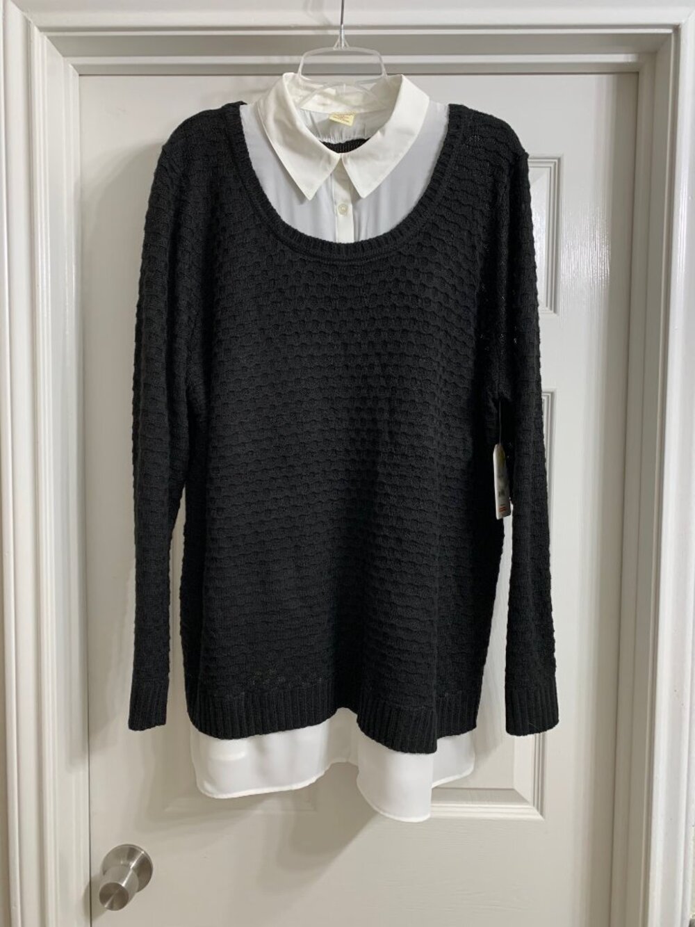 Faded Glory Brand Women's Black and Cream Color Sweater, Size 3X (NWT)